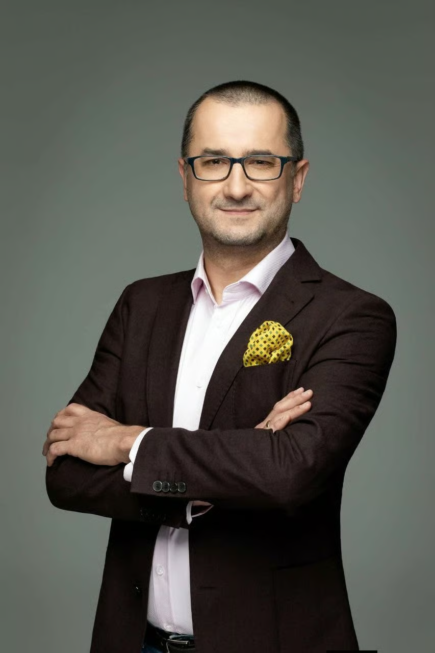 Marcin Perfuński - Twórca supertata.tv, edukator